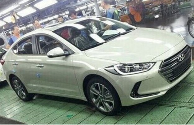 Hyundai Elantra 