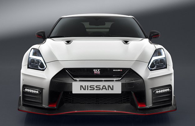 Nissan GT-R 