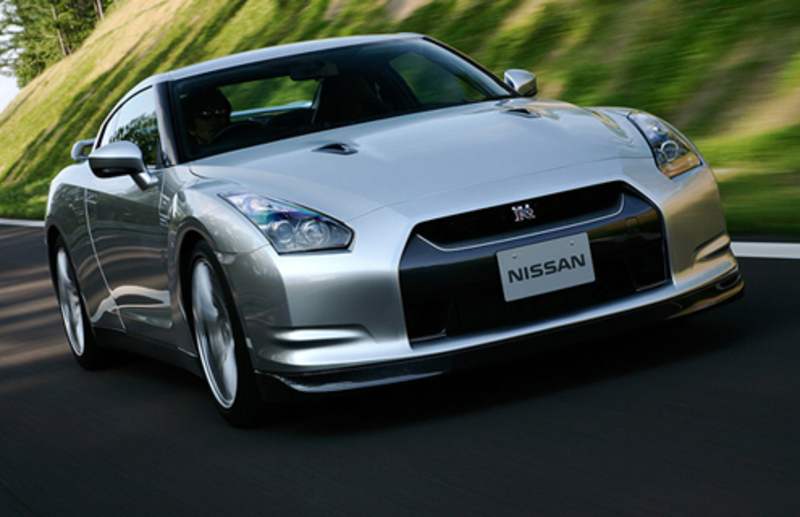 Обновленный Nissan GT-R